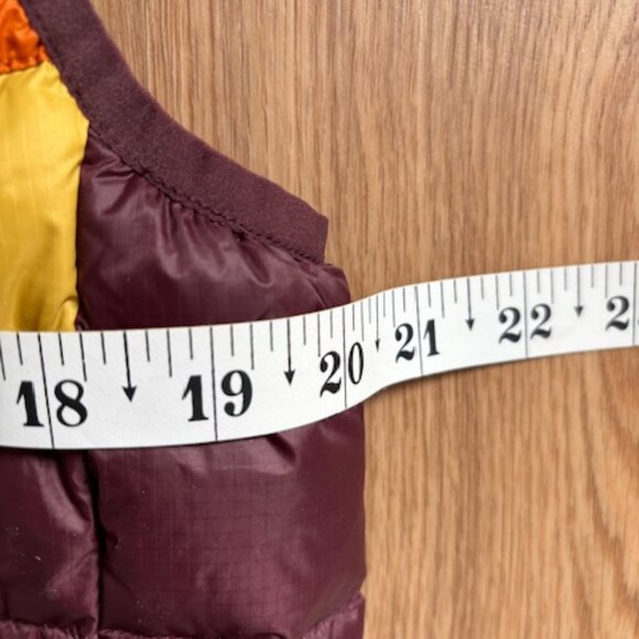 Cotopaxi NWOT Fuego Burgundy Down Filled Puffer Vest Unisex Mens M/Womens L - Picture 5 of 6